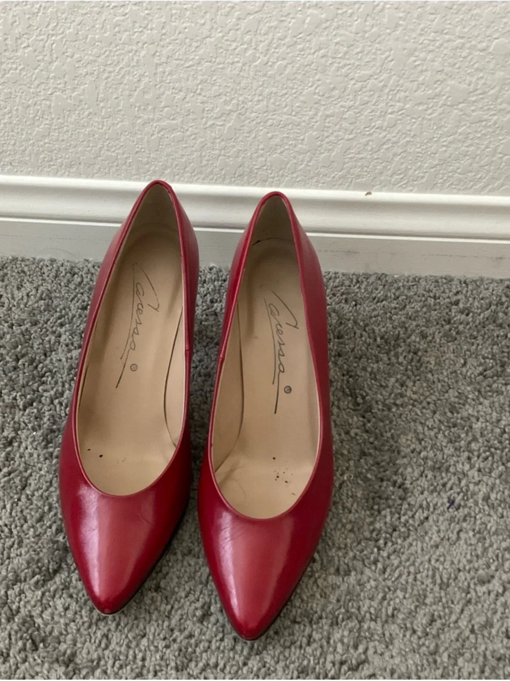 Red Pointed-Toe Mid-Heel Pumps